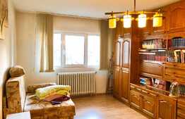Apartament cu 3 camere, decomandat, 80 mp, parcare, zona Iulius Mall