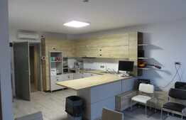 Imobil modern in zona centrala, cu parcari