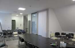 Imobil modern in zona centrala, cu parcari