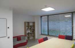 Imobil modern in zona centrala, cu parcari