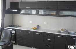 Apartament cu 3 camere de vanzare in zona Campului!Superfinisat in bloc tip vila