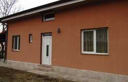 Reducere de pret! Casa individuala in Chineni, 140 mp utili, teren 500 mp, garaj, CF, utilitati!