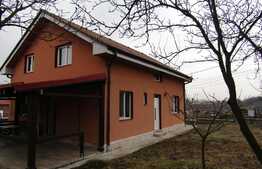 Reducere de pret! Casa individuala in Chineni, 140 mp utili, teren 500 mp, garaj, CF, utilitati!