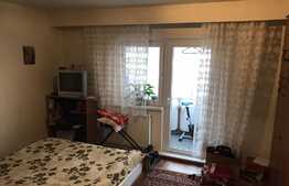 Apartament 4 camere, 92 mp, decomandat, zona strazii Scortarilor