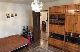 Apartament 4 camere, 92 mp, decomandat, zona strazii Scortarilor