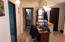 Apartament 4 camere, 92 mp, decomandat, zona strazii Scortarilor