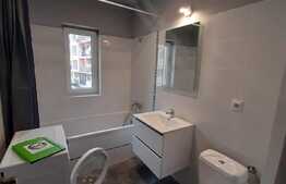 Finisaje noi, etaj intermediar, zona Teilor