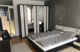 Apartament 3 camere, decomandat, 76 mp, etaj intermediar, zona Pod Calvaria