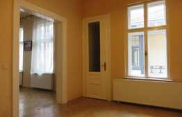 Arhitectura deosebita in centrul orasului. 