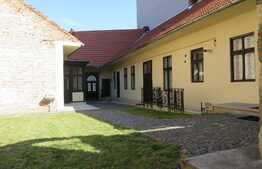 Arhitectura deosebita in centrul orasului. 