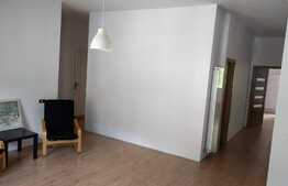 3 camere, 90 mp, finisat, partial mobilat, zona Parcul Central