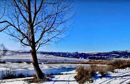 Teren 11600 mp pentru sala de evenimente cu vedere la lac 