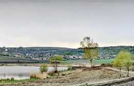 Teren 11600 mp pentru sala de evenimente cu vedere la lac 