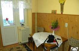 Vanzare 4 camere in zona strazii Aurel Vlaicu!