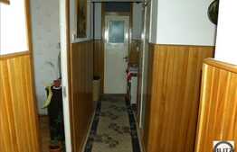 Vanzare 4 camere in zona strazii Aurel Vlaicu!