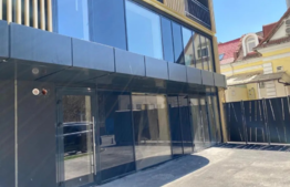 Spatiu comercial, 85 mp, vitrina imensa! amplasat la mezanin