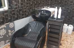 Salon de infrumusetare (coafor), 30 mp, complet utilat si mobilat, clientela deja formata!