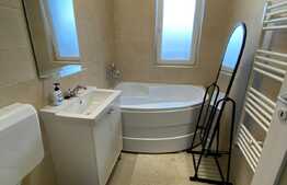 3 camere, 74 mp, la cheie,ultra lux,1 parcare, zona strazii Sesul de Sus!