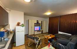 3 camere, 60 mp, 2 parcari, zona strazii Sub Cetate