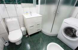 oportunitate!!!!Apartament 3 camere, 70 mp, etaj intermediar, zona strazii Stejarului