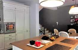 Casa  finisata, mobilata si utilata modern lux, 210 mp utili, 415 teren, panorama!