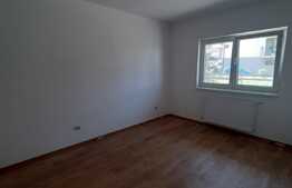 3 camere decomandate, 2 bai, camara, etaj intermediar, zona strazii Teilor