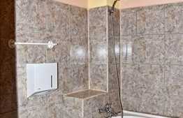 Apartament pentru locuit sau sediu de firma!