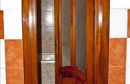 Apartament pentru locuit sau sediu de firma!