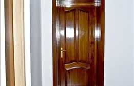 Apartament pentru locuit sau sediu de firma!