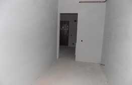 Garsoniera de 40 mp, etaj intermediar, parcare!