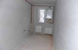 Garsoniera de 40 mp, etaj intermediar, parcare!