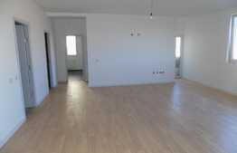 Apartament spatios, 3 camere, 81 mp, parcare!