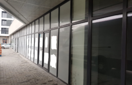 Spatiu comercial, 220 mp,  Vitrina imensa, zona cu vad, activitate comerciala neintrerupta in ultimii 10 ani