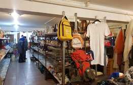 Spatiu comercial, 196 mp, parter + mezanin, vitrina, complex de spatii comerciale