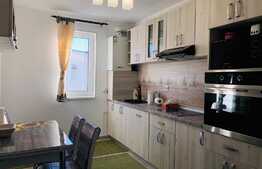 Apartament 2 camere, 63mp, parcare, zona Terra