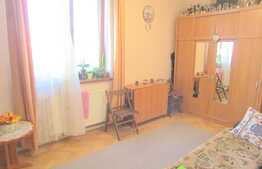 Apartament 3 camere, 65 mp, decomandat , GARAJ ,  zona strazii Bucuresti!