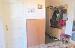 Apartament 3 camere, 65 mp, decomandat , GARAJ ,  zona strazii Bucuresti!