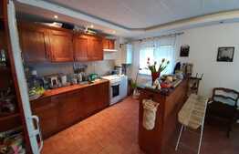 Apartament 3 camere, 83 mp, finisat, mobilat, garaj, zona Lidl