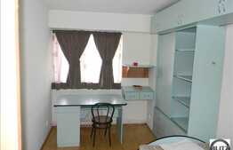 Apartament cu 3 camere de inchiriat pe Dorobantilor.