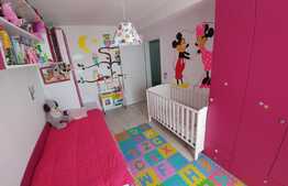 Apartament 3 camere, 57 mp, finisat si mobilat lux, terasa de 145mp, garaj, zona Romul Ladea