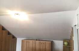 Apartament la mansarda cu 2 camere, 70 mp, zona strazii Cetatii