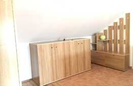 Apartament la mansarda cu 2 camere, 70 mp, zona strazii Cetatii