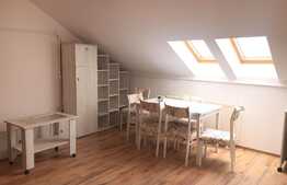 Apartament la mansarda cu 2 camere, 70 mp, zona strazii Cetatii