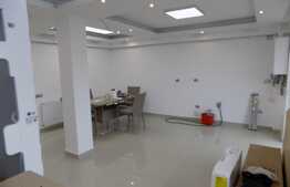 Casa insiruita de 86 mp, teren 112 mp, zona strazii Eroilor!