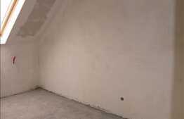 Apartament  3 camere, semifinisat in Manastur, cu scara interioara.