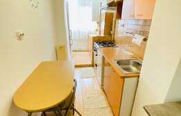 Apartament cu 4 camere, 72 mp, decomandat,parcare, zona Mehedinti