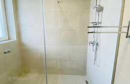 3 camere, 75 mp, prima inchiriere, doua parcari, zona Complex Citadinia 