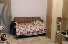 1 camera, decomandat, 33 mp., zona Cetatii