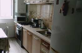 1 camera, decomandat, 33 mp., zona Cetatii