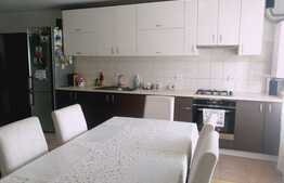 Apartament 3 camere, 63 mp, zona Tauti